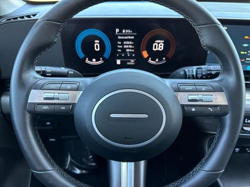 Used 2025 Hyundai Kona SEL image 22