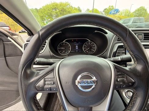 Used 2017 Nissan Maxima 3.5 SV image 6