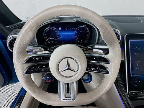 Certified 2024 Mercedes-Benz SL 55 AMG 4MATIC w/ Driver Assistance Package image 11