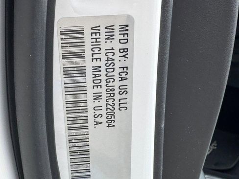 Used 2024 Dodge Durango SRT AWD/4WD image 29