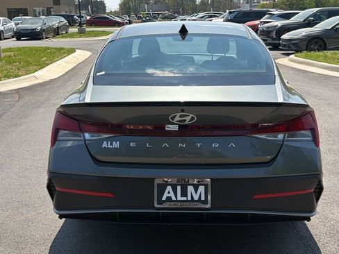 New 2026 Hyundai Elantra Sport FWD image 7