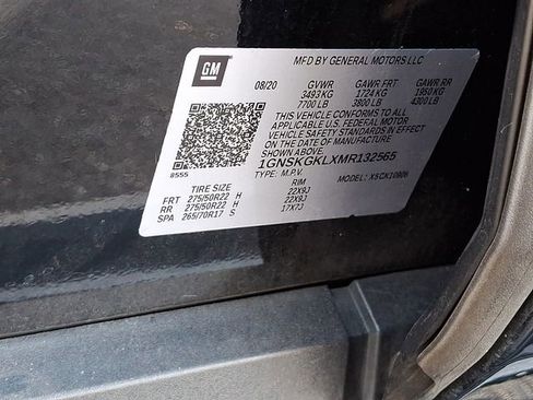 Used 2021 Chevrolet Suburban High Country w/ Premium Package image 36