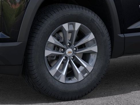 New 2026 Chevrolet Equinox LT w/ Safety and Technology Package FWD image 9
