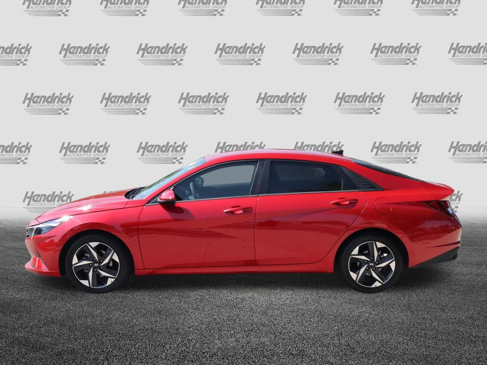 Used 2023 Hyundai Elantra SEL w/ Convenience Package FWD image 6