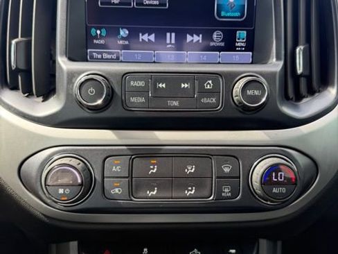 Used 2018 Chevrolet Colorado LT w/ Luxury Package, Chrome image 20