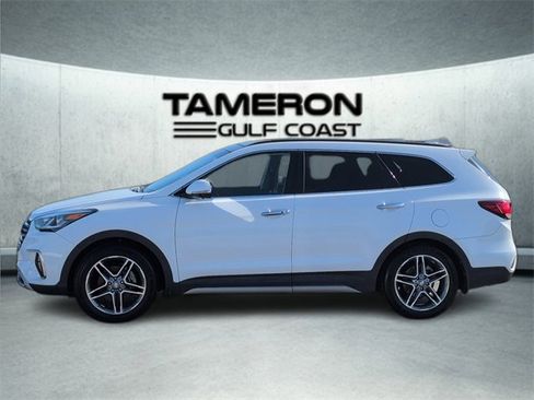 Used 2018 Hyundai Santa Fe Limited image 2