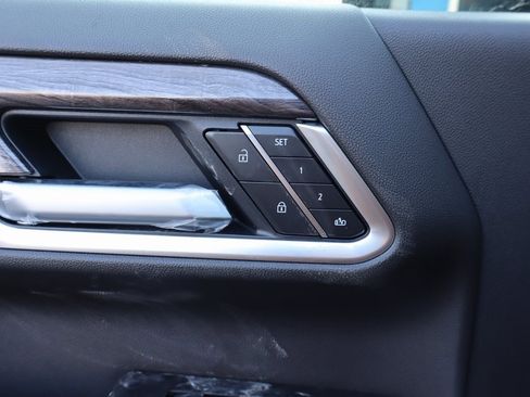 New 2026 Chevrolet Silverado 3500 LTZ w/ LTZ Convenience Package image 16