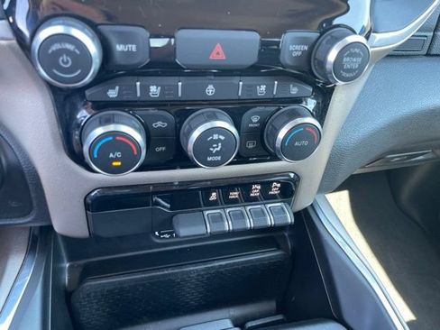 Used 2020 RAM 1500 Laramie AWD/4WD image 50