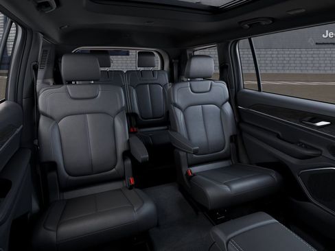 New 2026 Jeep Grand Cherokee L Limited AWD/4WD image 15