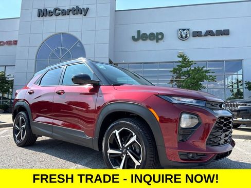Used 2022 Chevrolet TrailBlazer RS w/ Sun and Liftgate Package AWD/4WD image 1