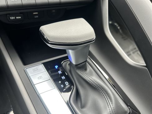 New 2026 Hyundai Elantra SE FWD image 22