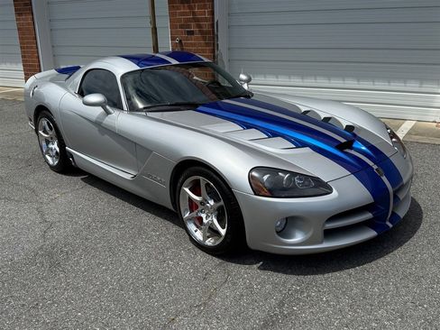 Used 2010 Dodge Viper SRT-10 w/ Protection Group image 29