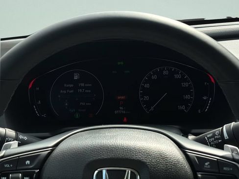Certified 2018 Honda Accord Touring image 28