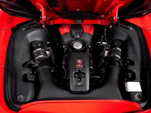 Certified 2017 Ferrari 488 Spider RWD image 9