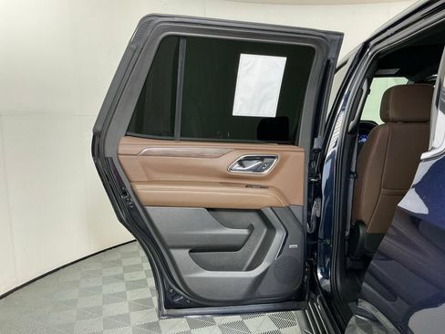 Used 2023 Chevrolet Tahoe High Country RWD image 23