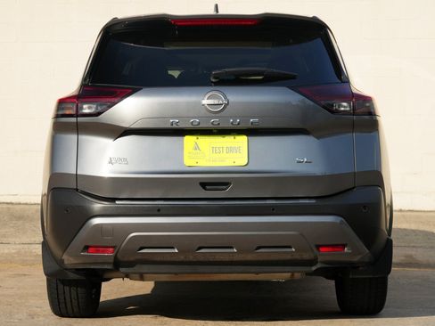 Used 2022 Nissan Rogue SL FWD image 10
