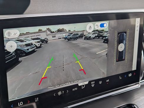 New 2026 Ford Expedition Max Platinum w/ Driver's Package AWD/4WD image 14