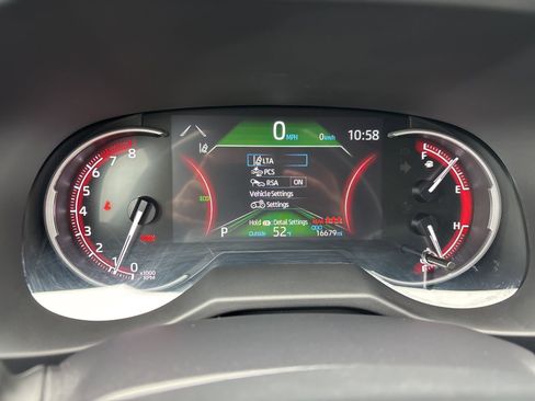 Used 2025 Toyota RAV4 LE AWD/4WD image 19
