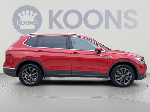 Used 2022 Volkswagen Tiguan SE AWD/4WD image 8