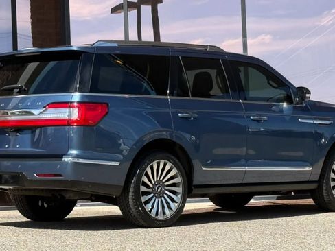 Used 2020 Lincoln Navigator Reserve w/ Luxury Package AWD/4WD image 12