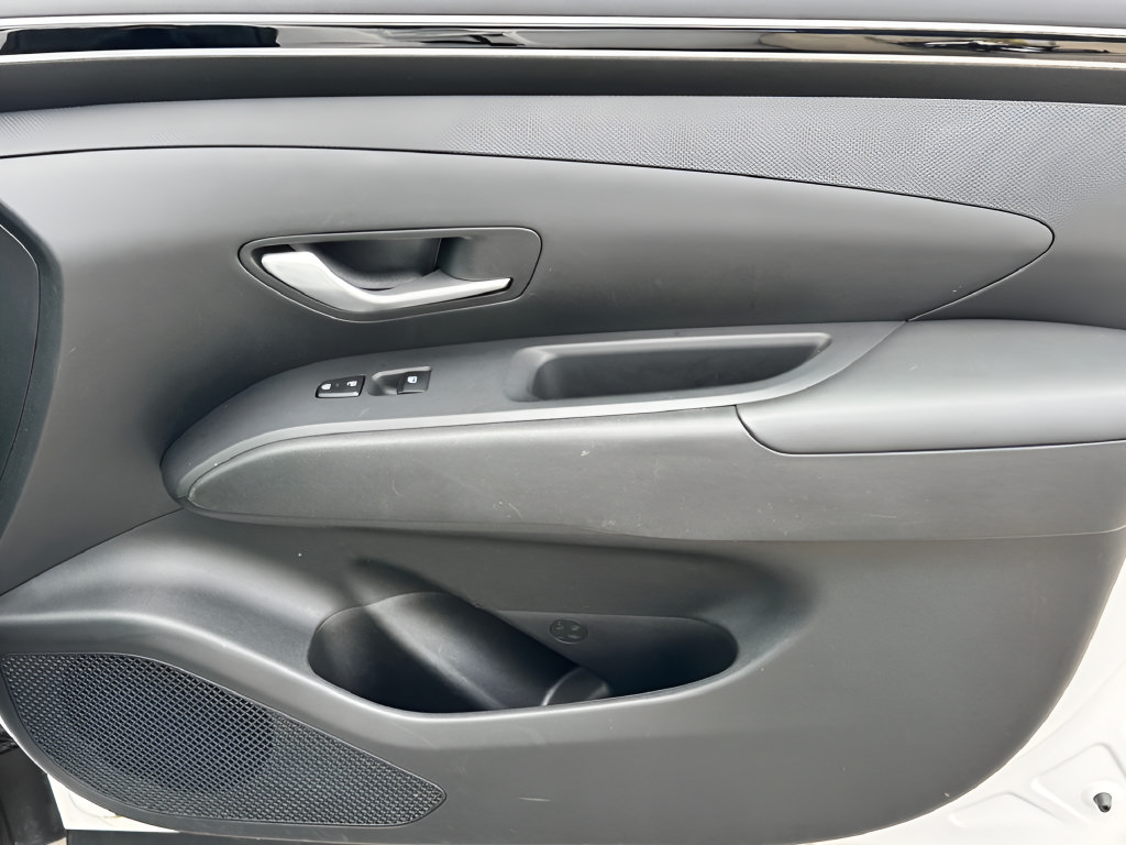 Used 2023 Hyundai Tucson SEL FWD image 27