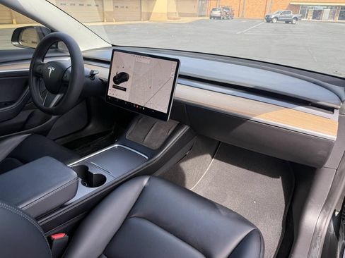 Used 2021 Tesla Model 3 Long Range AWD/4WD image 19