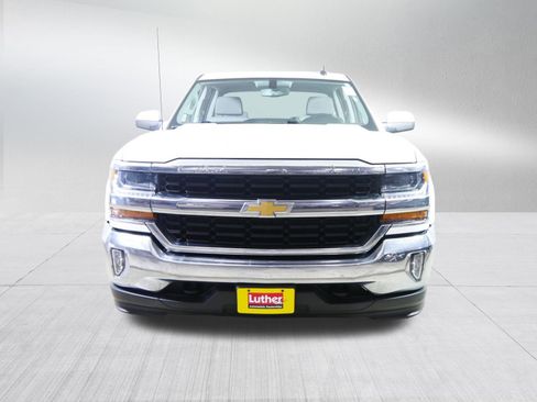 Used 2018 Chevrolet Silverado 1500 LT w/ All Star Edition image 2