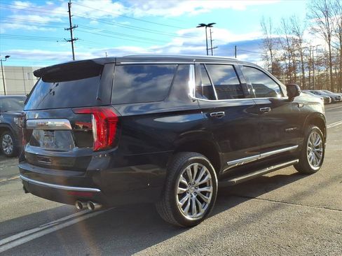 Used 2024 GMC Yukon Denali w/ Advanced Technology Package image 5