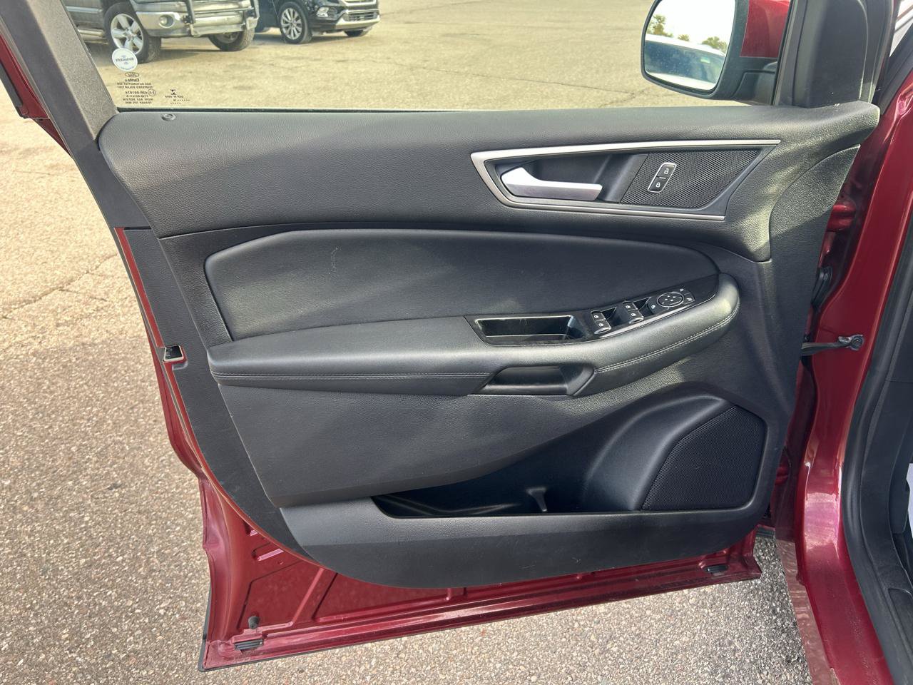 Used 2019 Ford Edge SEL w/ Equipment Group 201A AWD/4WD image 14