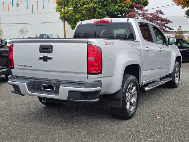 Used 2017 Chevrolet Colorado Z71 AWD/4WD image 3