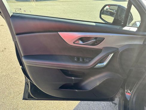 Used 2023 Chevrolet Blazer LT w/ LPO, Floor Liner Package image 19