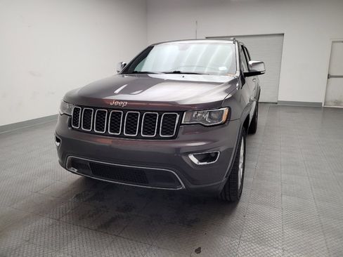 Used 2017 Jeep Grand Cherokee Limited image 15