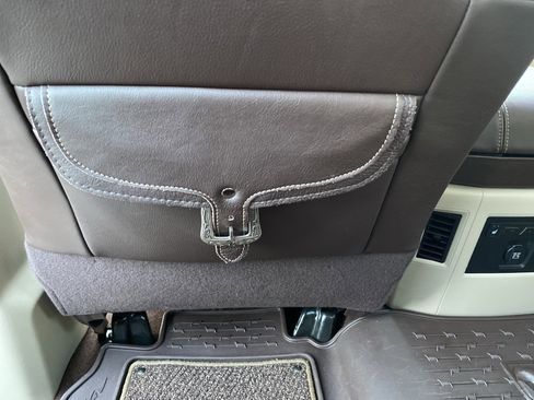 Used 2017 RAM 1500 Laramie Longhorn image 28