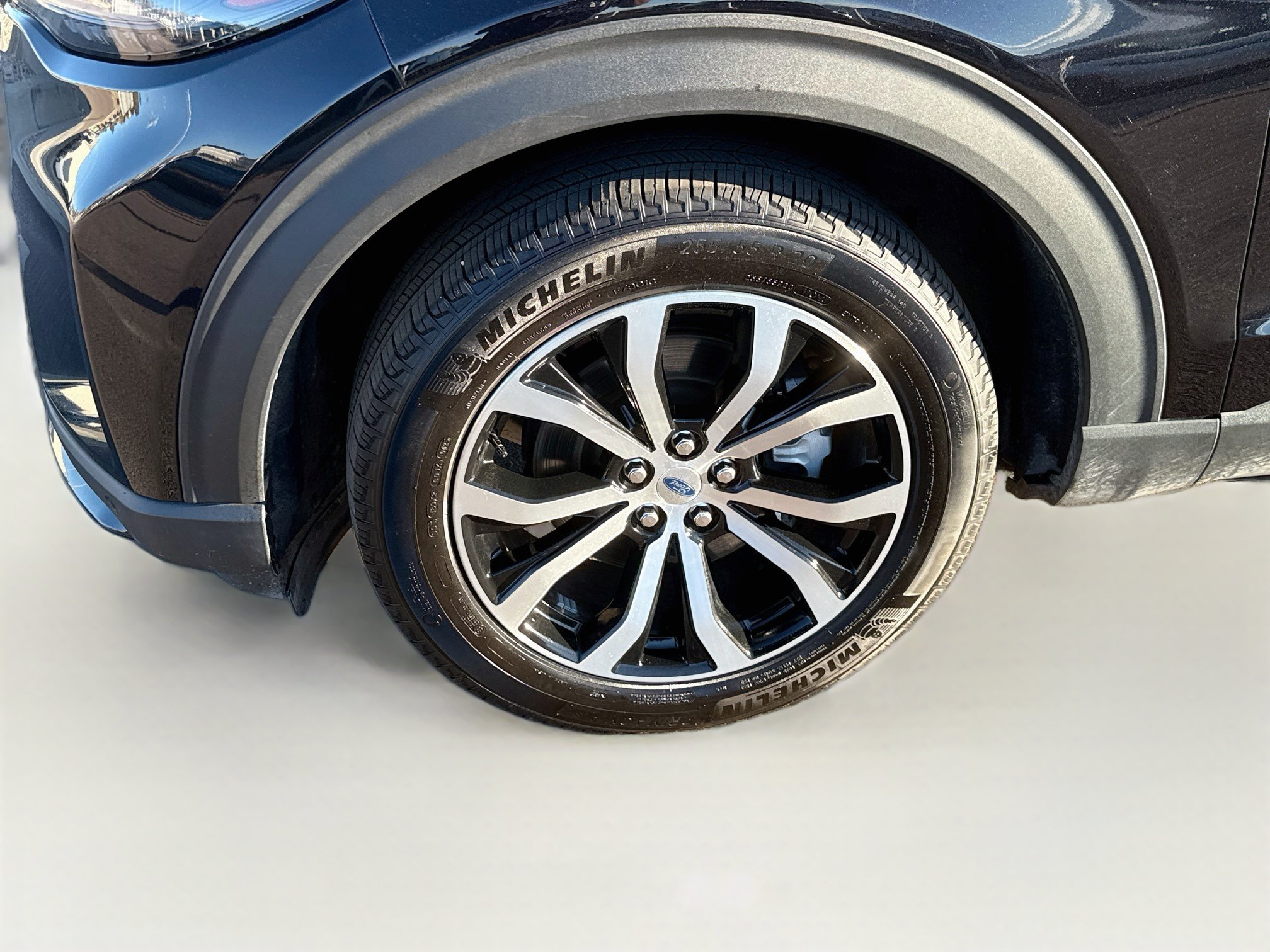 Used 2025 Ford Explorer ST-Line AWD/4WD image 11