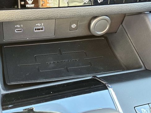 New 2025 Mitsubishi Outlander 4WD Plug-In Hybrid image 26