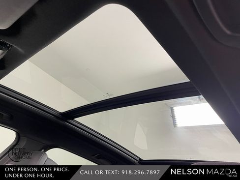 Used 2024 BMW X5 xDrive40i w/ Premium Package image 32