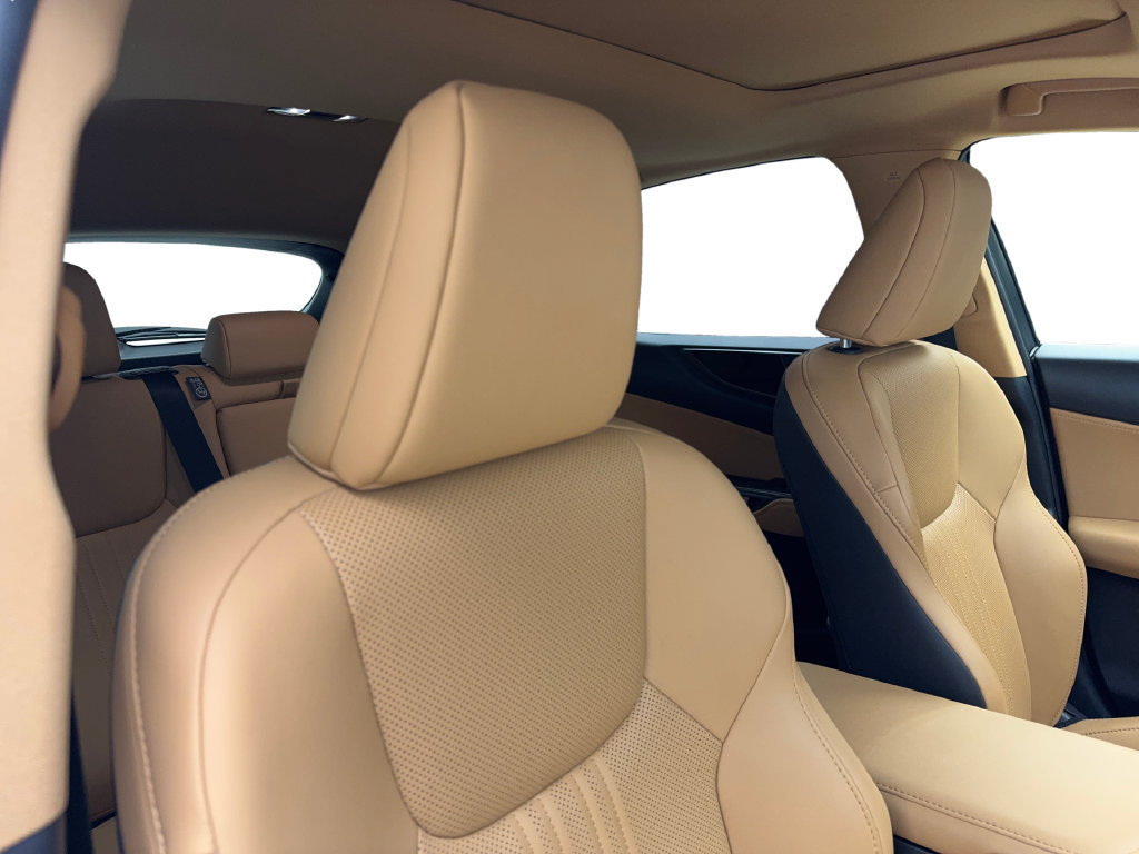 Used 2025 Lexus NX 250 FWD image 47