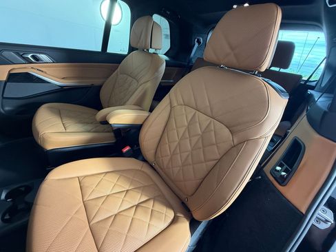 New 2027 BMW X7 xDrive40i AWD/4WD image 29