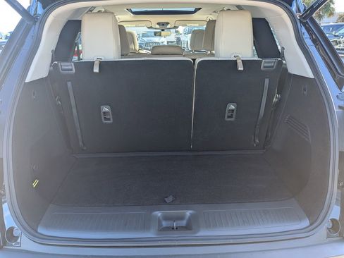 Used 2025 INFINITI QX60 Luxe image 12