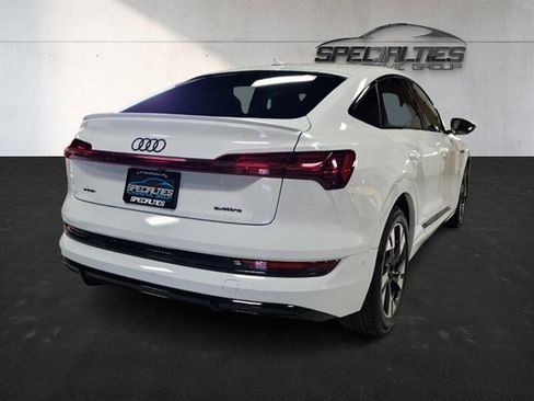 Used 2023 Audi e-tron Premium w/ Convenience Plus Package image 10