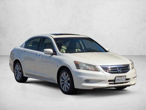 Used 2011 Honda Accord EX-L image 3
