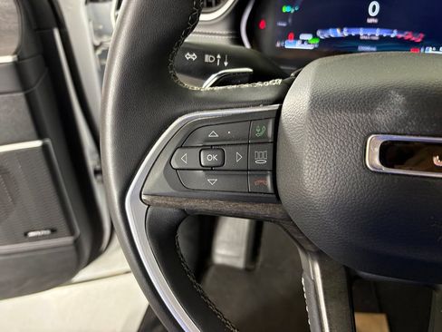 Used 2024 Jeep Grand Cherokee Limited 4xe AWD/4WD image 18