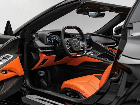 Used 2025 Chevrolet Corvette Z06 RWD image 45