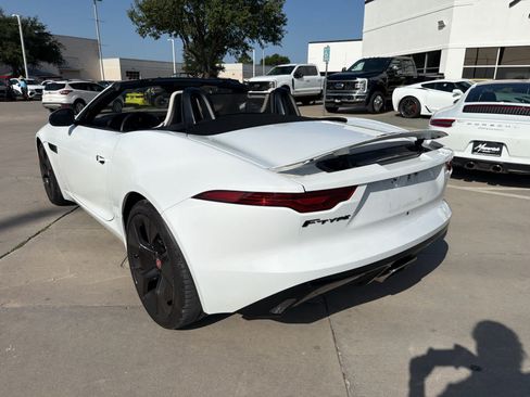 Used 2021 Jaguar F-TYPE Convertible RWD image 3