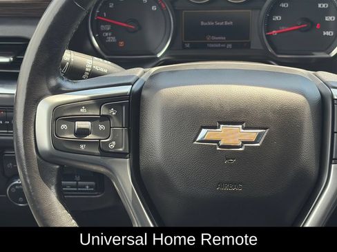 Used 2021 Chevrolet Suburban LT w/ LT Signature Package AWD/4WD image 16