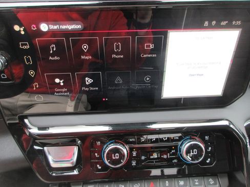 New 2026 GMC Sierra 2500 AT4X w/ AT4X AEV Edition AWD/4WD image 19