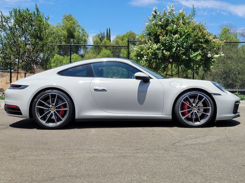 Certified 2021 Porsche 911 Carrera 4S AWD/4WD image 8