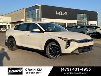New 2025 Kia K4 EX video 1