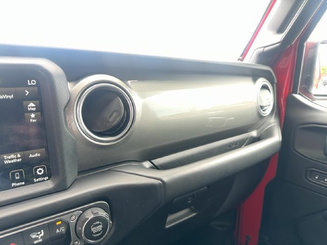 Used 2020 Jeep Wrangler Unlimited Sahara w/ Uconnect 4C Nav & Sound Group AWD/4WD image 25
