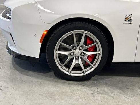 Used 2024 Dodge Charger Daytona Scat Pack w/ Plus Group AWD/4WD image 11